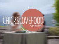 Chickslovefood on tour