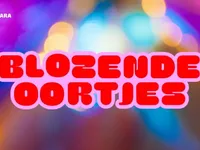 Blozende Oortjes - De ideale zoen