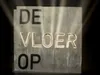 De Vloer Op - Grensoverschrijdend, Onverdraaglijke schoonheid, Beetje afstand