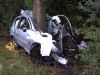 Bestuurder (30) overleden bij crash tegen boom in Lauwerzijl