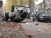 Wilde achtervolging door Tilburg eindigt in totale chaos en auto op de kop
