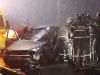 Brandweer bevrijdt persoon uit auto na ernstig eenzijdig ongeval in Diemen