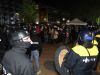 Politie ontruimt protestkamp UvA, 125 demonstranten opgepakt