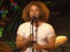 Boaz zingt 'Maggie' tijdens opening Vandaag Inside Oranje