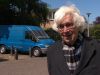Peter (76) is op zoek naar vier piepjonge helden die zijn leven hebben gered