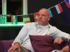 Dit is de eerste reactie van Gordon en Andy op Claude's Songfestival-act