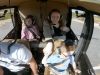Romy en de kids vliegen voor het eerst in een helikopter