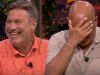 Sander de Kramer vertelt een mop bij De Oranjezomer...
