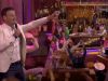 Wilfred zorgt met 'Zomaar Een Avond In De Kroeg' voor feest in De Oranjewinter-studio!