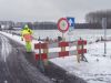 Verkeerschaos bij Beek bereikt piek, gemeente zet verkeersregelaars in