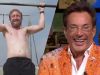 Gerard Joling ziet shirtloze Raymond Mens: 'Ik wist niet dat je helemaal in het gips kon!'