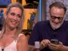 Hugo Borst krijgt telefoon van H�l�ne Hendriks in handen: 'Ik ga 'hondenlul' naar hem sturen!'
