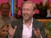Raymond Mens verrast De Oranjezomer-gast: 'Wanneer heb jij voor het laatst afgetrokken?'