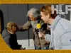 Thijs vroeg op straat of mensen nog wel eens complimentjes uitdelen