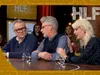Mona praat door John heen: "Het is internationale vrouwendag hÁ¨?"