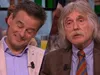'Jij staat steeds om het hoekje te gluren als ik sta te plassen!'