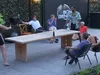 Sfeer slaat snel om tijdens potje ping-pong