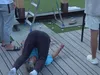 Beau gaat even een plasje doen