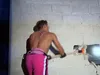 Agressie kwijt: de Muscles als bouwvakkers!
