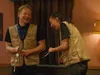 Bezoek aan 'grootmoeder' levert hilarische taferelen op!