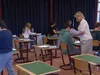 Staat examenklachtenlijn nu al roodgloeiend? Staatssecretaris Paul belt mee