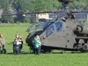 Militaire helikopter moet noodlanding maken in weiland bij Borger