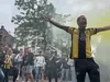Supporters Vitesse vieren feest, club heeft proflicentie terug