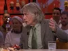 Johan Derksen twee keer onderbroken door man in publiek: 'Kan die meneer de zaal uit?'