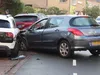 Automobilist richt enorme ravage aan na meerdere aanrijdingen in Wassenaar