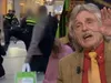Johan Derksen heeft duidelijke mening over geweldsincident onder Bollendak op stationsplein Utrecht