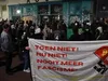 Extreemrechtse demonstranten gooien vuurwerk in centrum Utrecht