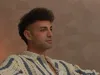 Noah en Salar irriteren zich aan Roland