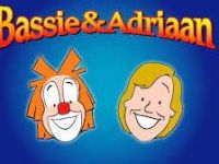 Bassie & Adriaan - Adriaan Staat Er Gekleurd Op