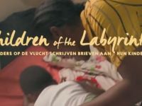 Children of the Labyrinth - Ouders op de vlucht delen liefde voor kind op NPO 2