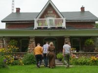 Farmhouse Facelift - Home Sweet Homestead