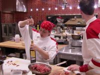 Hell's Kitchen - 10 Chefs Compete Again