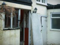 Homes under the Hammer - A House for Dracula?