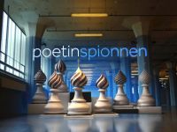 Poetins pionnen - Poetins paradepaardjes