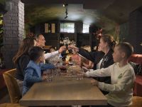 Steenrijk, Straatarm - Ter Aar en Hoorn