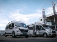 Vakantie Vier Je Zo! - Meld je aan voor de nieuwsbrief en blijf op de hoogte van het laatste nieuws over de programma’s en series op KIJK